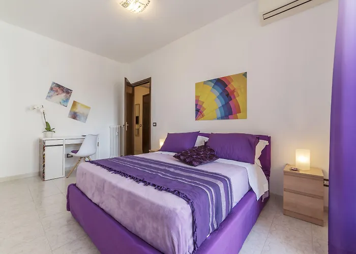 Guesthost - San Giovanni With Balcony Appartement *